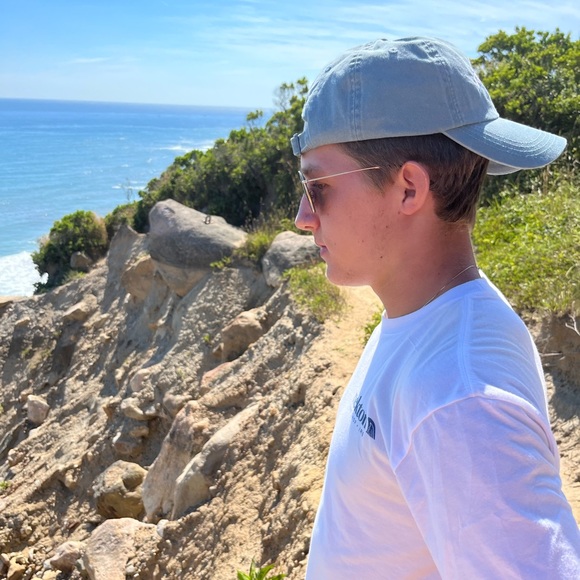 Meet your Posher, Eric - Picture 1 of 3